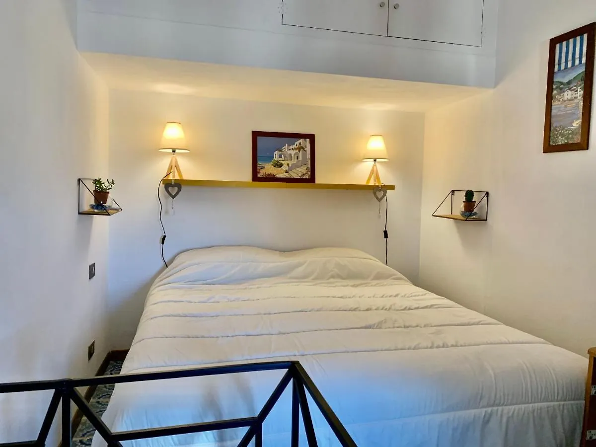 Suite Dreams Politeama Palermo İtalya