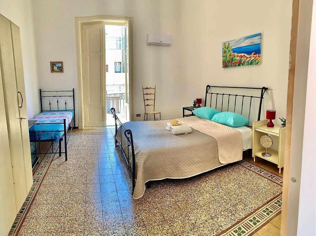 Daire Suite Dreams Politeama Palermo İtalya